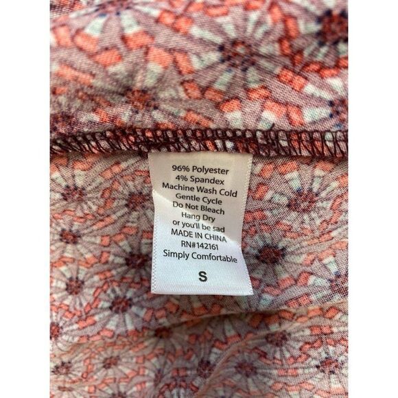 LuLaRoe Niclole Red Burgundy Abstract Floral Scoop Neck Fit Flare Dress Sz Small - Picture 8 of 8